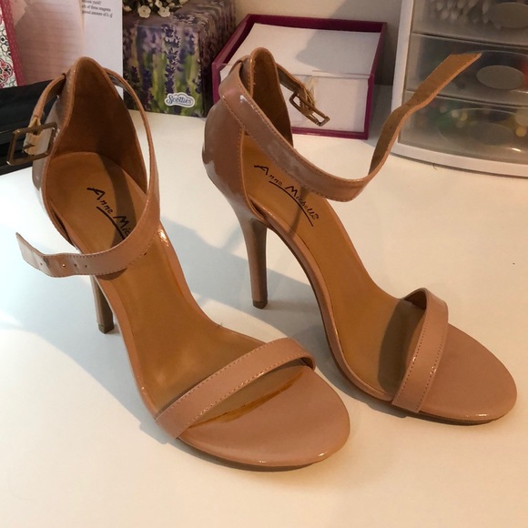 Open Toe Beige Stilettos - Picture 1 of 1